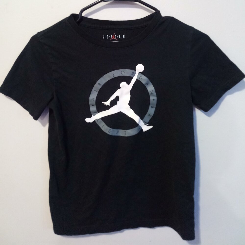 Black Boys’ Graphic T-shirt (Medium, 10–12 Years) – Gently Used